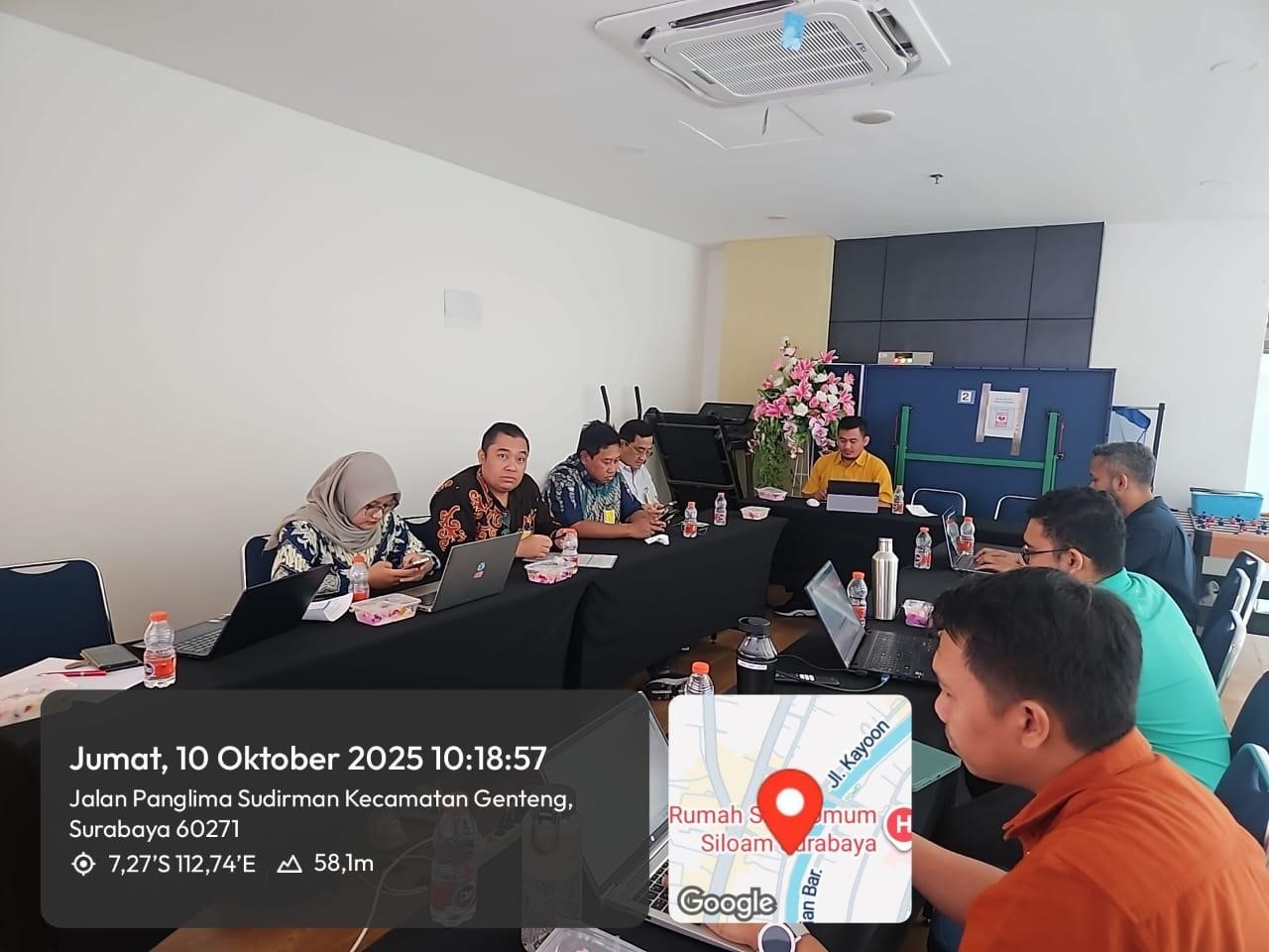 146. 11-12-2025 Diskusi Management untuk Percepatan Project (4)
